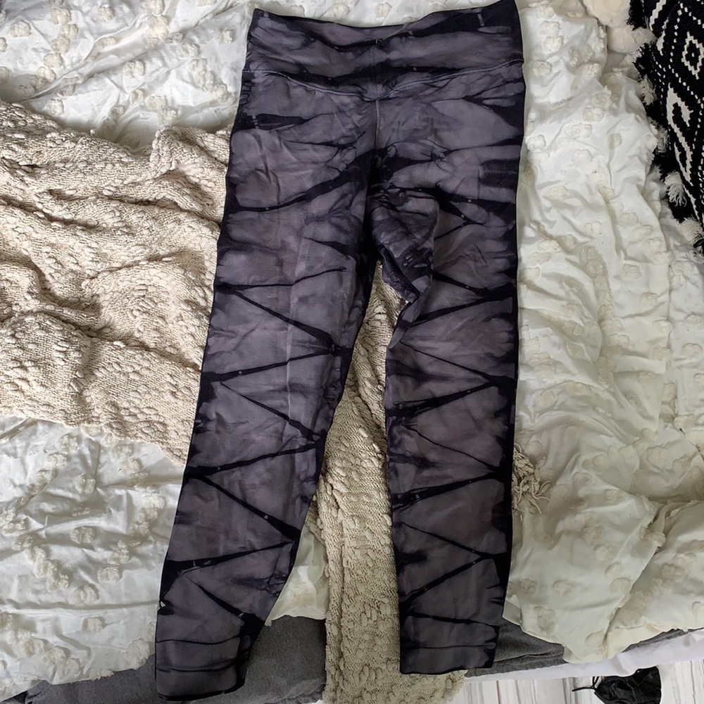 Black tye dye leggings